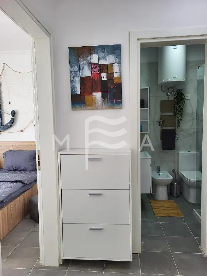 Pista Kosova 875 호텔 Durrës 여관