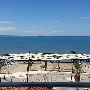 Apartament Tirona