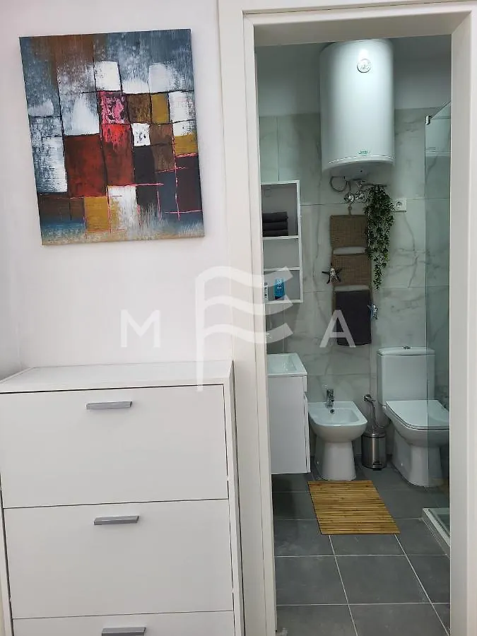 Hotel Pista Kosova 875 Durrës Zajazd