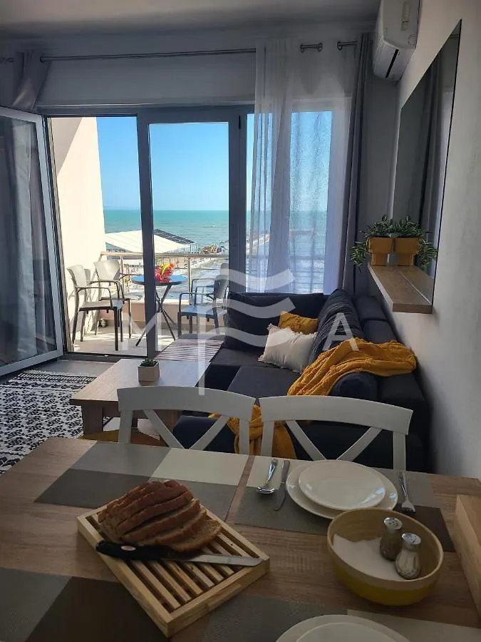 Hotel Pista Kosova 875 Durrës Albania